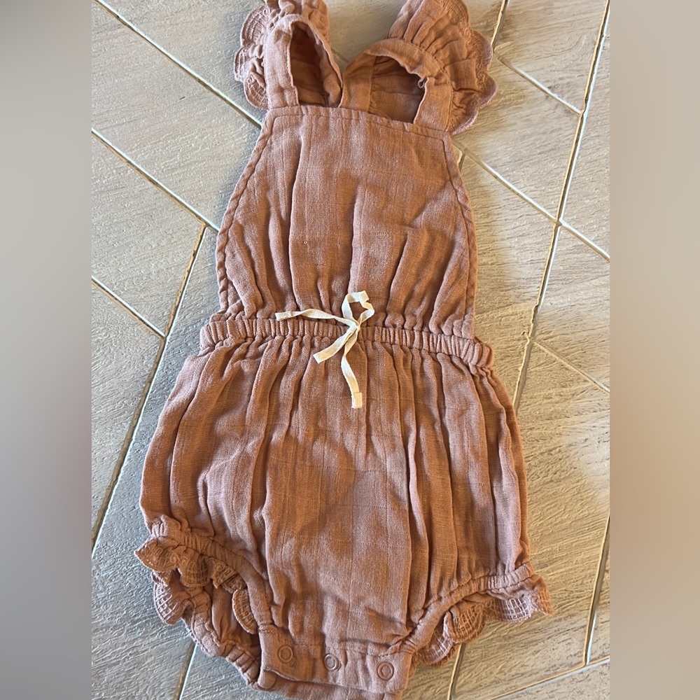 Jamie Kay Sunset lace play suit 2Y NWT